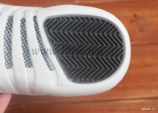 Jordan Authentic GS Air “Barons” 12 0615